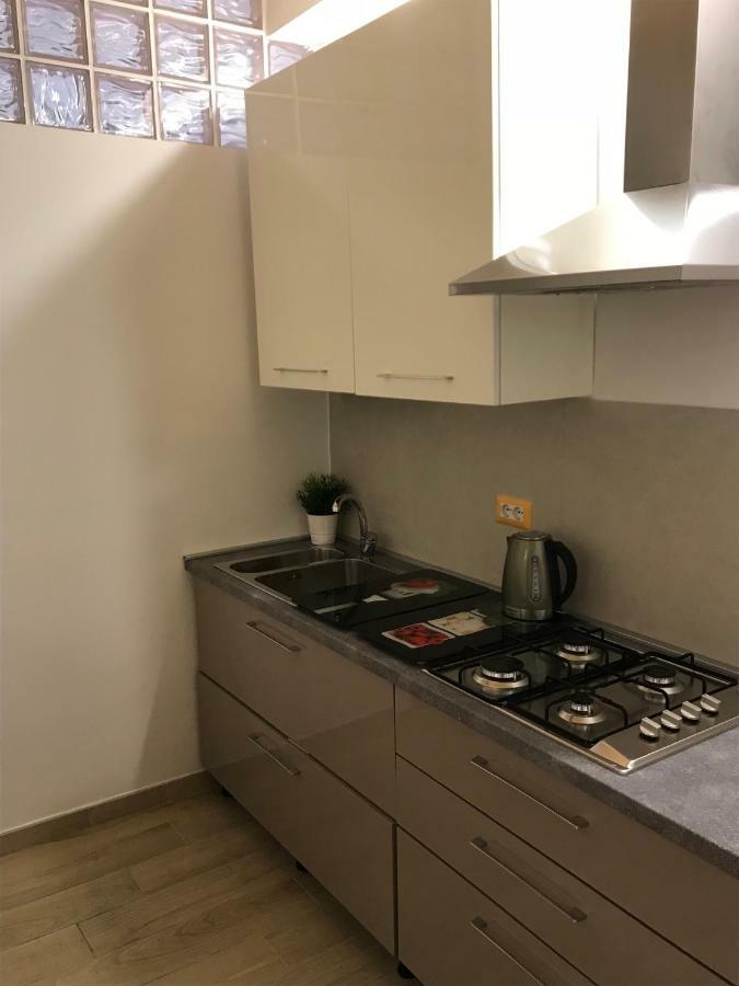 Suite Conte Naples Exterior photo